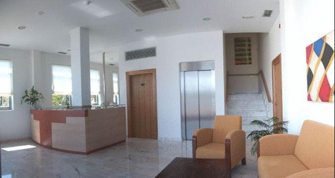 Hotel La Concha De ซวนเซส ภายนอก รูปภาพ